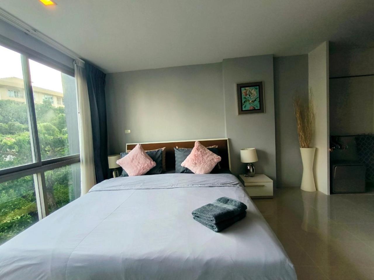 The Urban City Center By Fantasea Beach Pattaya Εξωτερικό φωτογραφία