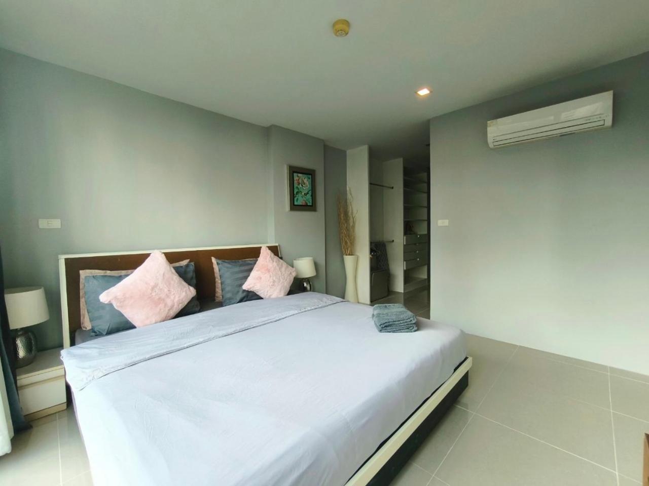 The Urban City Center By Fantasea Beach Pattaya Εξωτερικό φωτογραφία
